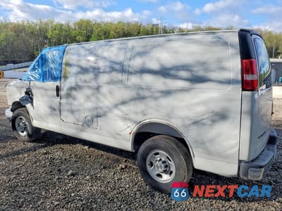 Drugie zdjęcie samochodu z przodu: 2025 CHEV EXPRESS G2500 VIN:1GCWGAFP3S1202053 - miniatura