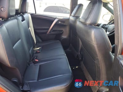 Zdjęcie 10 z 12 samochodu: 2016 TOYOTA RAV4 SE VIN:JTMNFREV5GD085675 - miniatura