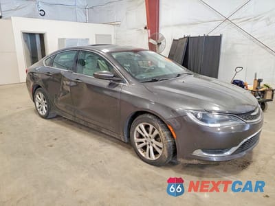 Czwarte zdjęcie samochodu z boku: 2015 CHRYSLER 200 LIMITED VIN:1C3CCCAB4FN679437 - miniatura