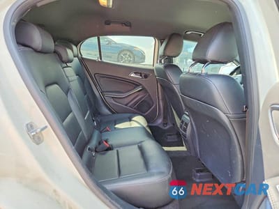 Zdjęcie 10 z 12 samochodu: 2017 MERCEDES-BENZ GLA 250 VIN:WDCTG4EB6HJ342255 - miniatura
