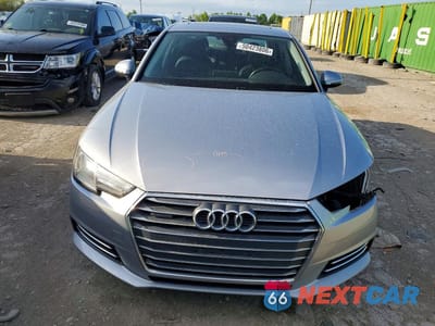 Piąte zdjęcie samochodu w środku: 2017 AUDI A4 PREMIUM VIN:WAUANAF45HN027311 - miniatura