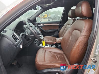 Zdjęcie 7 z 13 samochodu: 2016 AUDI Q3 PREMIUM PLUS VIN:WA1EFCFS3GR018197 - miniatura