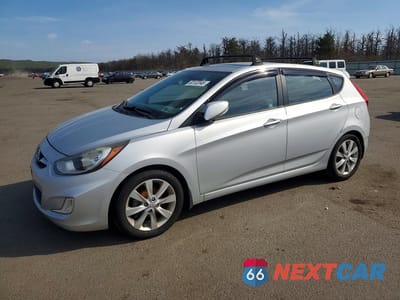 2013 HYUNDAI ACCENT SE KMHCU5AE7DU105153 - główne zdjęcie licytacji z USA - miniatura