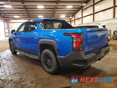 Drugie zdjęcie samochodu z przodu: 2025 CHEVROLET SILVERADO LT VIN:1GC10ZED7SU410505 - miniatura