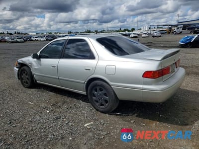 Drugie zdjęcie samochodu z przodu: 2000 TOYOTA CAMRY LE V6 VIN:JT2BF28K2Y0251180 - miniatura