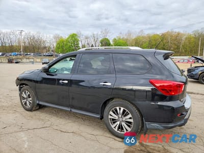 Trzecie zdjęcie samochodu z tyłu: 2017 NISSAN PATHFINDER S VIN:5N1DR2MM4HC639603 - miniatura