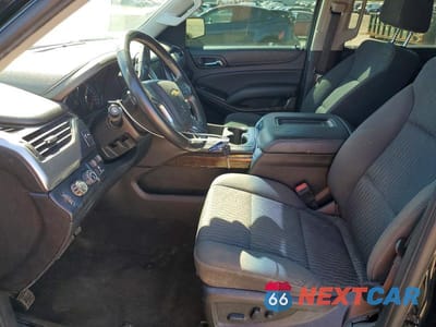 Zdjęcie 7 z 13 samochodu: 2018 CHEVROLET SUBURBAN K1500 LS VIN:1GNSKGKC2JR122818 - miniatura