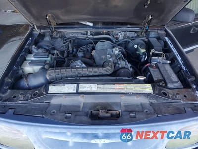 Zdjęcie 12 z 13 samochodu: 1996 FORD EXPLORER VIN:1FMDU34X0TZA58183 - miniatura