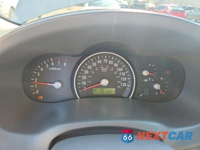 Zdjęcie 9 z 13 samochodu: 2006 KIA SEDONA LX VIN:KNDMB233866041043 - miniatura
