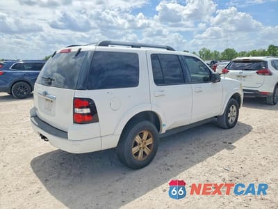 Trzecie zdjęcie samochodu z tyłu: 2010 FORD EXPLORER VIN:1FMEU6DE1AUA24171 - miniatura