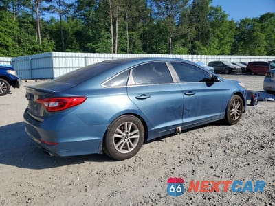 Trzecie zdjęcie samochodu z tyłu: 2016 HYUNDAI SONATA SE VIN:5NPE24AF3GH382452 - miniatura