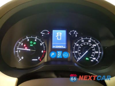 Zdjęcie 9 z 13 samochodu: 2016 LEXUS GX 460 VIN:JTJBM7FXXG5125480 - miniatura