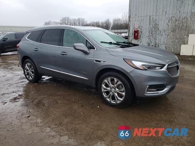 Czwarte zdjęcie samochodu z boku: 2018 BUICK ENCLAVE AVENIR VIN:5GAEVCKW5JJ171639 - miniatura