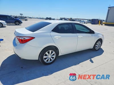 Trzecie zdjęcie samochodu z tyłu: 2015 TOYOTA COROLLA LE VIN:5YFBURHE8FP225699 - miniatura