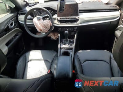 Zdjęcie 8 z 12 samochodu: 2025 JEEP COMPASS LIMITED VIN:3C4NJDCN4ST601192 - miniatura