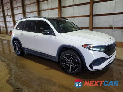Czwarte zdjęcie samochodu z boku: 2024 MERCEDES-BENZ EQB 300 4MATIC VIN:W1N9M0KB8RN109535 - miniatura