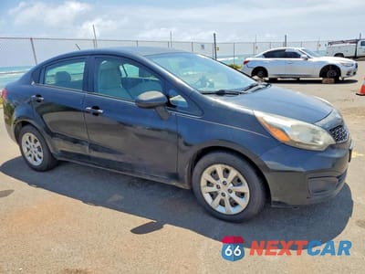 Czwarte zdjęcie samochodu z boku: 2013 KIA RIO LX VIN:KNADM4A32D6243895 - miniatura