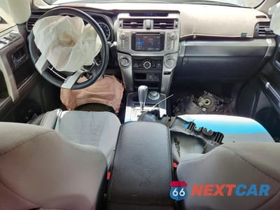 Zdjęcie 8 z 13 samochodu: 2016 TOYOTA 4RUNNER SR5 PREMIUM VIN:JTEBU5JR7G5345896 - miniatura