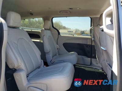 Zdjęcie 11 z 13 samochodu: 2020 CHRYSLER PACIFICA TOURING L PLUS VIN:2C4RC1EG1LR127649 - miniatura