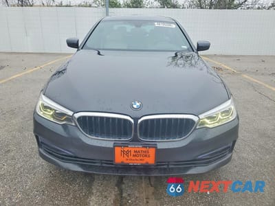 Piąte zdjęcie samochodu w środku: 2017 BMW 540 XI VIN:WBAJE7C30HG479248 - miniatura
