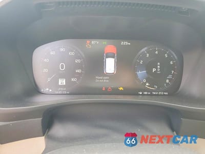 Zdjęcie 9 z 13 samochodu: 2022 VOLVO XC40 T5 MOMENTUM VIN:YV4162UK0N2652345 - miniatura