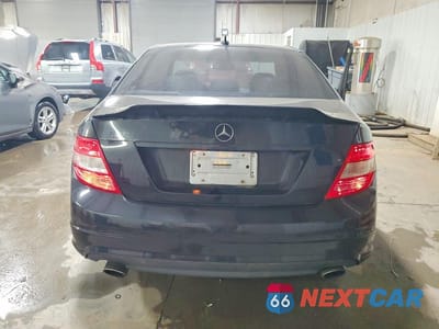 Zdjęcie 6 z 12 samochodu: 2010 MERCEDES-BENZ C 300 4MATIC VIN:WDDGF8BB1AR127109 - miniatura