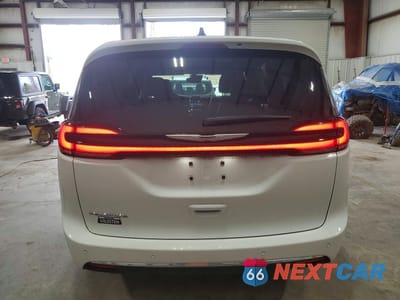 Zdjęcie 6 z 13 samochodu: 2025 CHRYSLER PACIFICA SELECT VIN:2C4RC1BG7SR564560 - miniatura