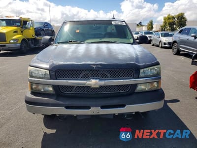 Piąte zdjęcie samochodu w środku: 2003 CHEV SILVERADO 1500 VIN:2GCEC19T231204954 - miniatura