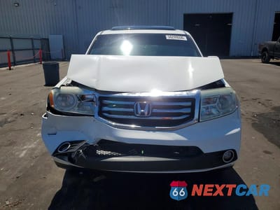Piąte zdjęcie samochodu w środku: 2012 HONDA PILOT EXL VIN:5FNYF3H58CB014396 - miniatura