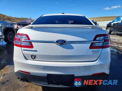 Zdjęcie 6 z 12 samochodu: 2015 FORD TAURUS SHO VIN:1FAHP2KT3FG172904 - miniatura