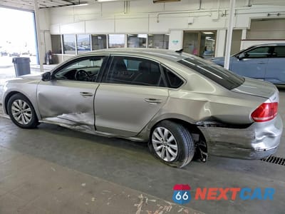 Drugie zdjęcie samochodu z przodu: 2013 VOLKSWAGEN PASSAT SEL VIN:1VWCN7A34DC074300 - miniatura