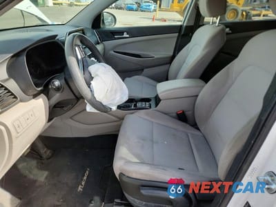 Zdjęcie 7 z 11 samochodu: 2019 HYUNDAI TUCSON SE VIN:KM8J23A40KU838554 - miniatura