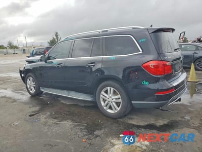 Drugie zdjęcie samochodu z przodu: 2015 MERCEDES-BENZ GL 450 4MATIC VIN:4JGDF6EE7FA522811 - miniatura
