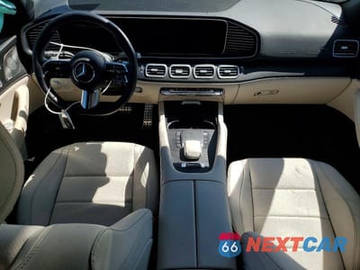 Zdjęcie 8 z 12 samochodu: 2025 MERCEDES-BENZ GLS 450 4MATIC VIN:4JGFF5KE9SB286707 - miniatura