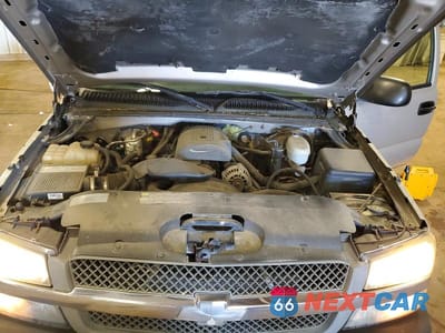 Zdjęcie 11 z 12 samochodu: 2004 CHEVROLET SILVERADO C1500 VIN:1GCEC14V84Z133521 - miniatura