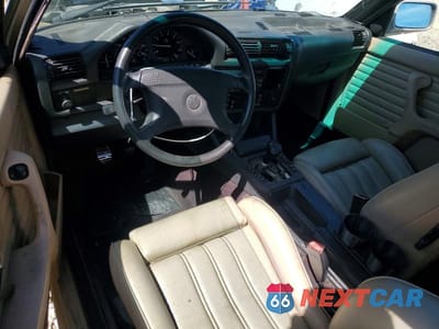 Zdjęcie 8 z 12 samochodu: 1991 BMW 318 I VIN:WBABA731XMEJ11079 - miniatura