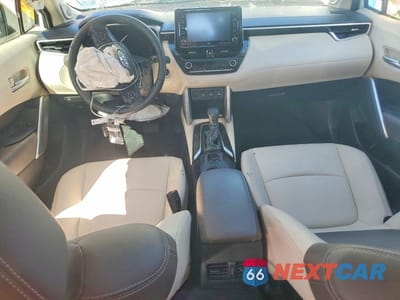 Zdjęcie 8 z 12 samochodu: 2022 TOYOTA COROLLA CROSS XLE VIN:7MUDAAAG0NV007640 - miniatura