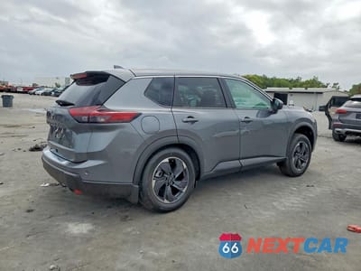 Trzecie zdjęcie samochodu z tyłu: 2026 NISSAN ROGUE SV VIN:5N1BT3BA7TC719753 - miniatura