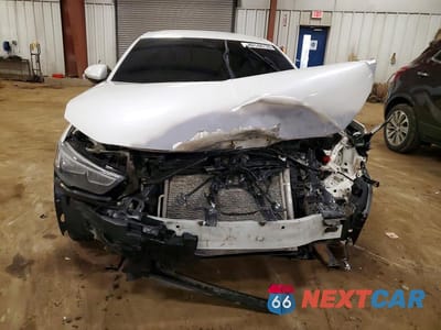 Piąte zdjęcie samochodu w środku: 2019 BUICK REGAL GS VIN:W04GS6SS9K1033872 - miniatura