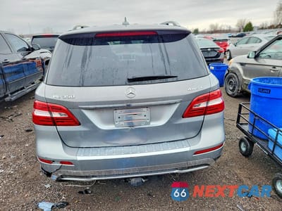Zdjęcie 6 z 13 samochodu: 2012 MERCEDES-BENZ ML 350 4MATIC VIN:4JGDA5HB4CA088529 - miniatura