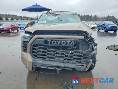 Piąte zdjęcie samochodu w środku: 2025 TOYOTA TUNDRA TRD PRO HV VIN:5TFPC5DB2SX087635 - miniatura