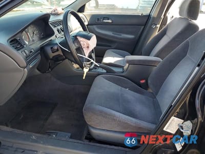 Zdjęcie 7 z 12 samochodu: 1995 HONDA ACCORD LX VIN:JHMCD5638SC061760 - miniatura