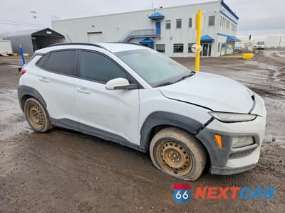 Czwarte zdjęcie samochodu z boku: 2019 HYUNDAI KONA SE VIN:KM8K12AA3KU311325 - miniatura