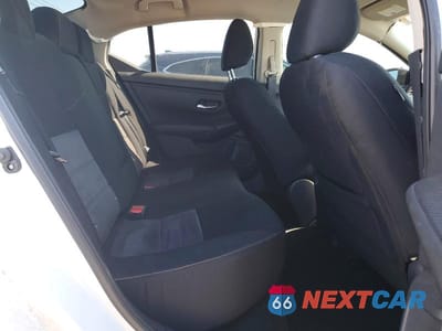 Zdjęcie 10 z 13 samochodu: 2023 NISSAN SENTRA SR VIN:3N1AB8DV3PY286352 - miniatura