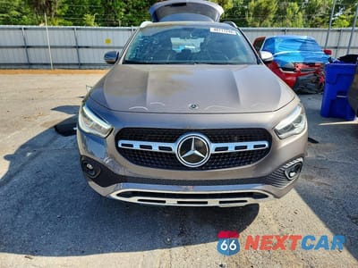 Piąte zdjęcie samochodu w środku: 2021 MERCEDES-BENZ GLA 250 4MATIC VIN:W1N4N4HB6MJ197930 - miniatura