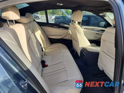 Zdjęcie 10 z 12 samochodu: 2020 BMW 530 I VIN:WBAJR3C01LCD00236 - miniatura