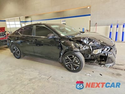 Czwarte zdjęcie samochodu z boku: 2025 NISSAN SENTRA SV VIN:3N1AB8CV6SY208223 - miniatura