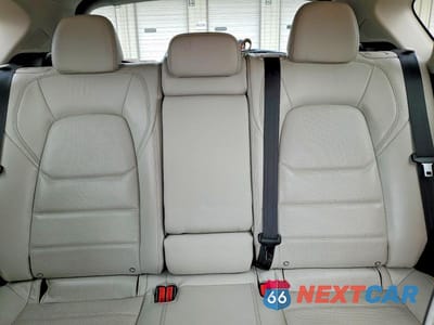 Zdjęcie 10 z 13 samochodu: 2018 MAZDA CX-5 GRAND TOURING VIN:JM3KFADM3J0413839 - miniatura