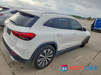 Trzecie zdjęcie samochodu z tyłu: 2023 MERCEDES-BENZ GLA 250 VIN:W1N4N4GB2PJ529089 - miniatura