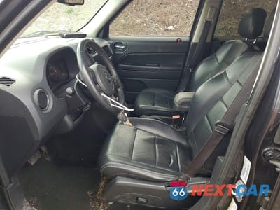 Zdjęcie 7 z 13 samochodu: 2016 JEEP PATRIOT LATITUDE VIN:1C4NJRFB9GD586412 - miniatura